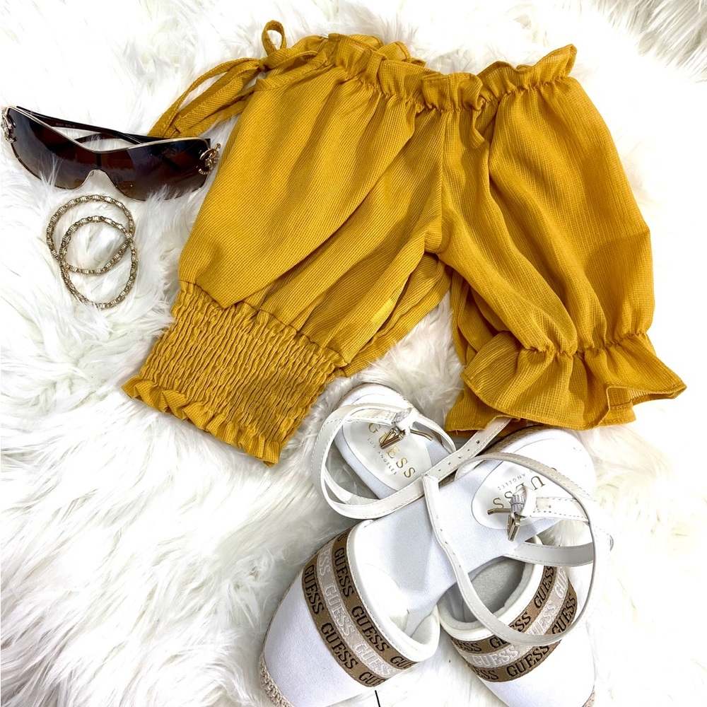 Women Top yellow size L